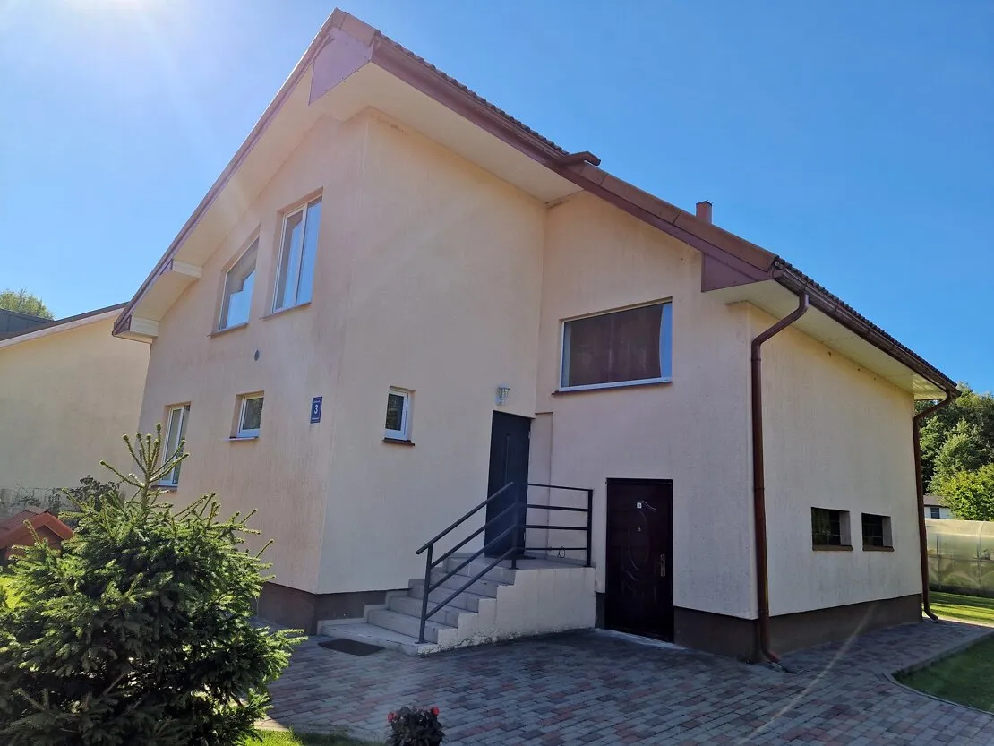 Limbažu nov., Ziemeļblāzma, Kārklu iela 3