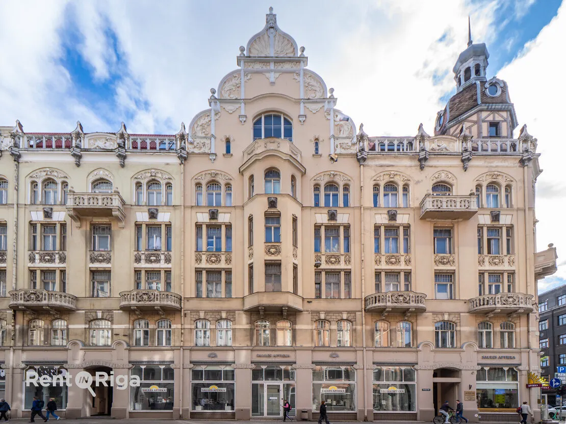 Rīga, Centrs, Brīvības iela 68