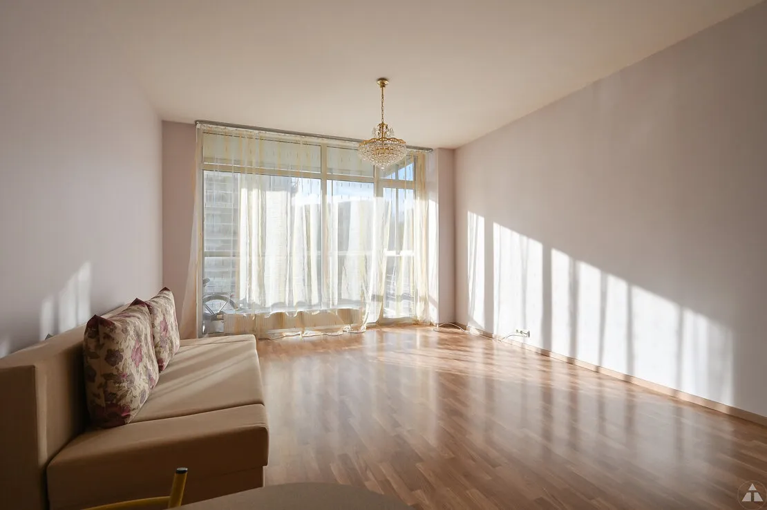 Rīga, Imanta, Anniņmuižas bulvāris 38