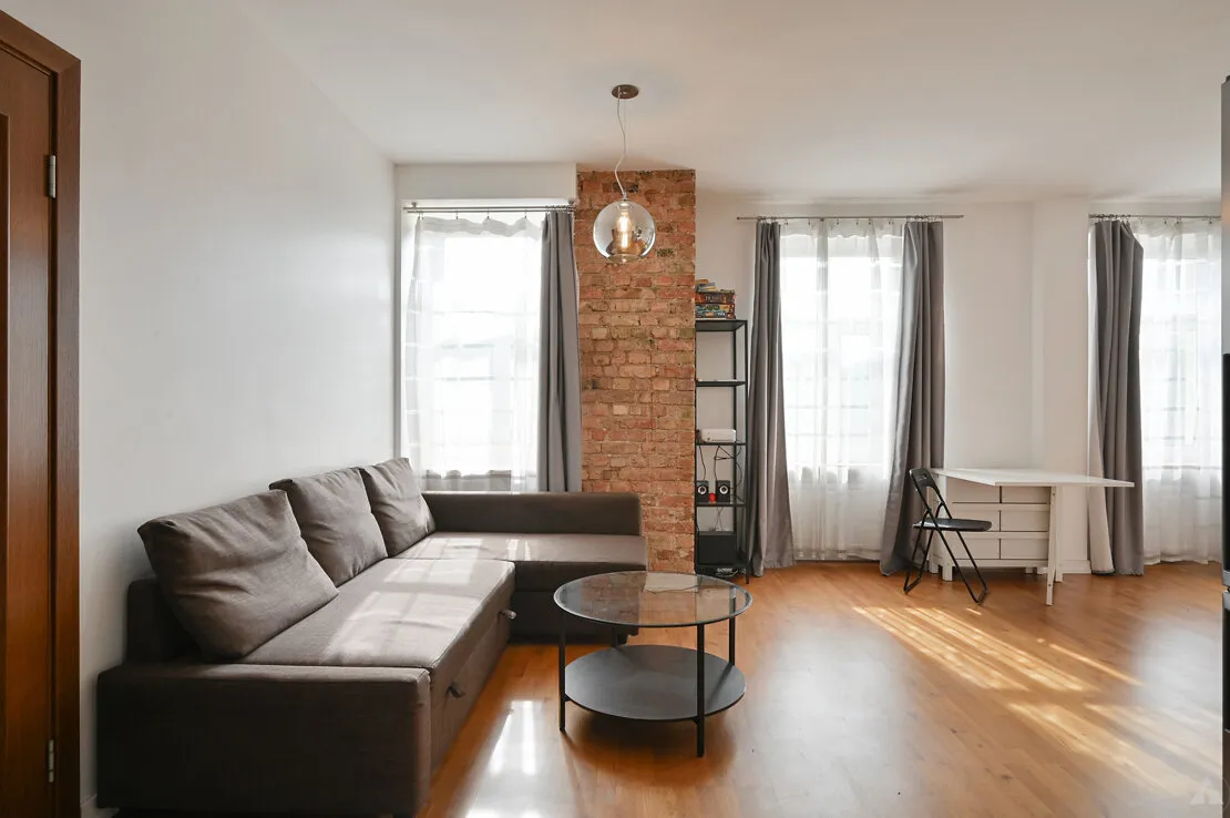 Rīga, Centrs, Krišjāņa Barona iela 129