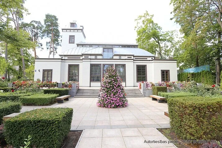 Jūrmala, Dzintari, Turaidas iela 8