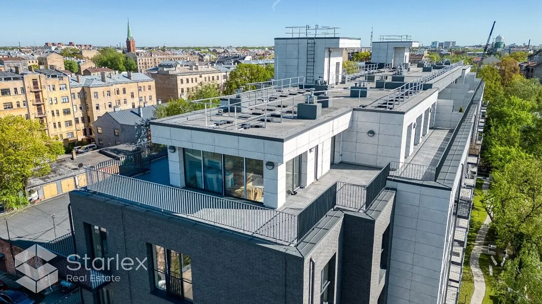 Rīga, Centrs, Dainas iela 10a