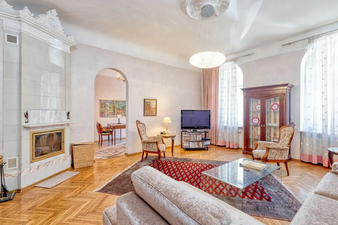 Rīga, Centrs, Baznīcas iela 35
