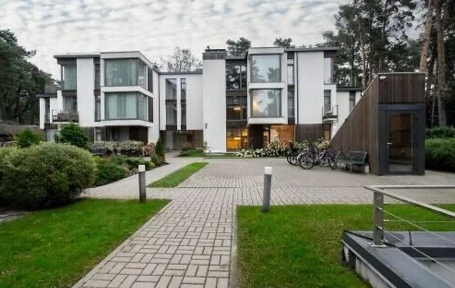 Jūrmala, Bulduri, Muižas iela