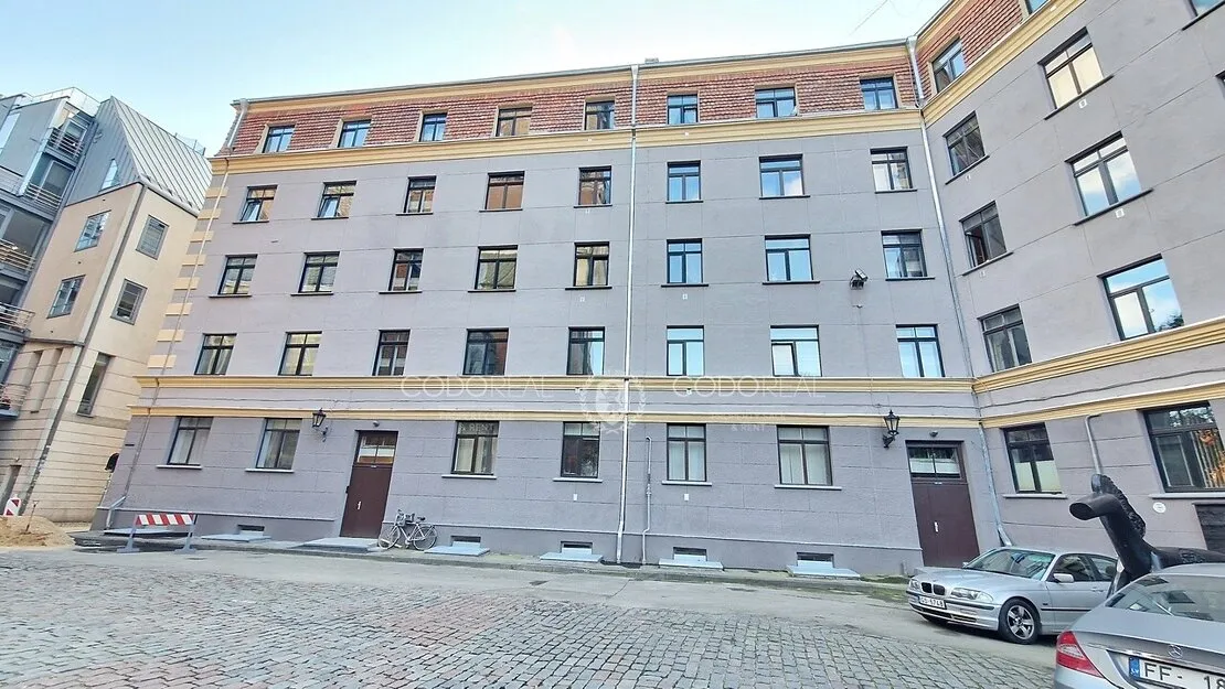 Rīga, Vecrīga, Grēcinieku iela 11