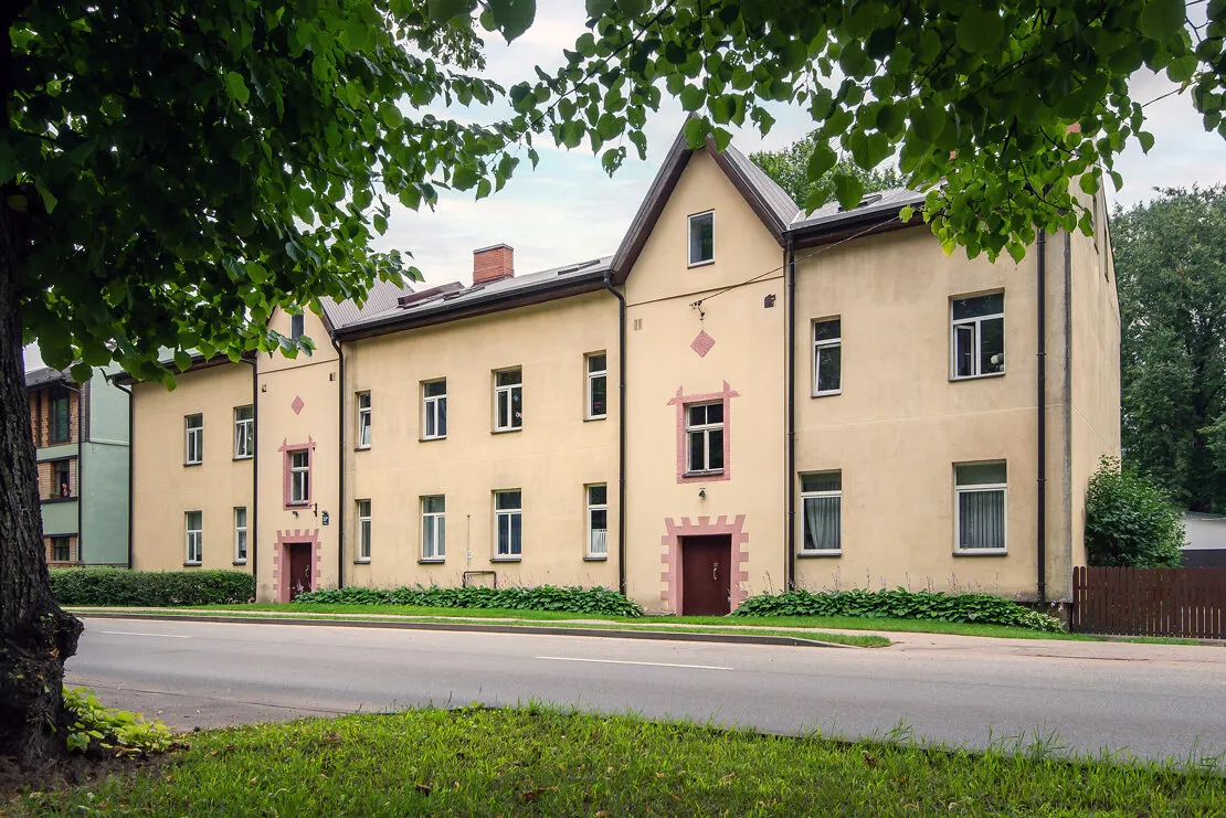 Rīga, Pleskodāle-Šampēteris, Volguntes iela 33a