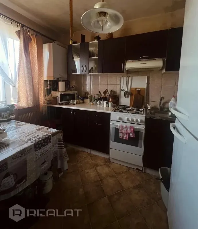 Dobeles nov., Annenieku pag., Skolas iela 1a