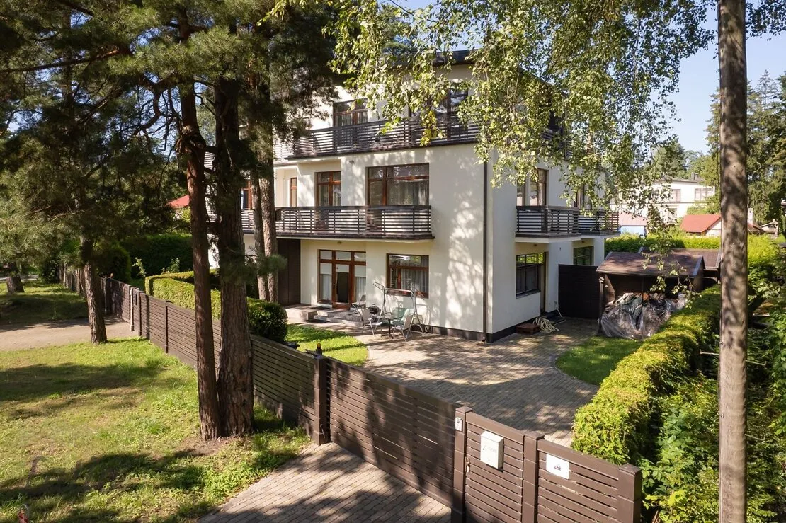 Jūrmala, Ķemeru iela 7