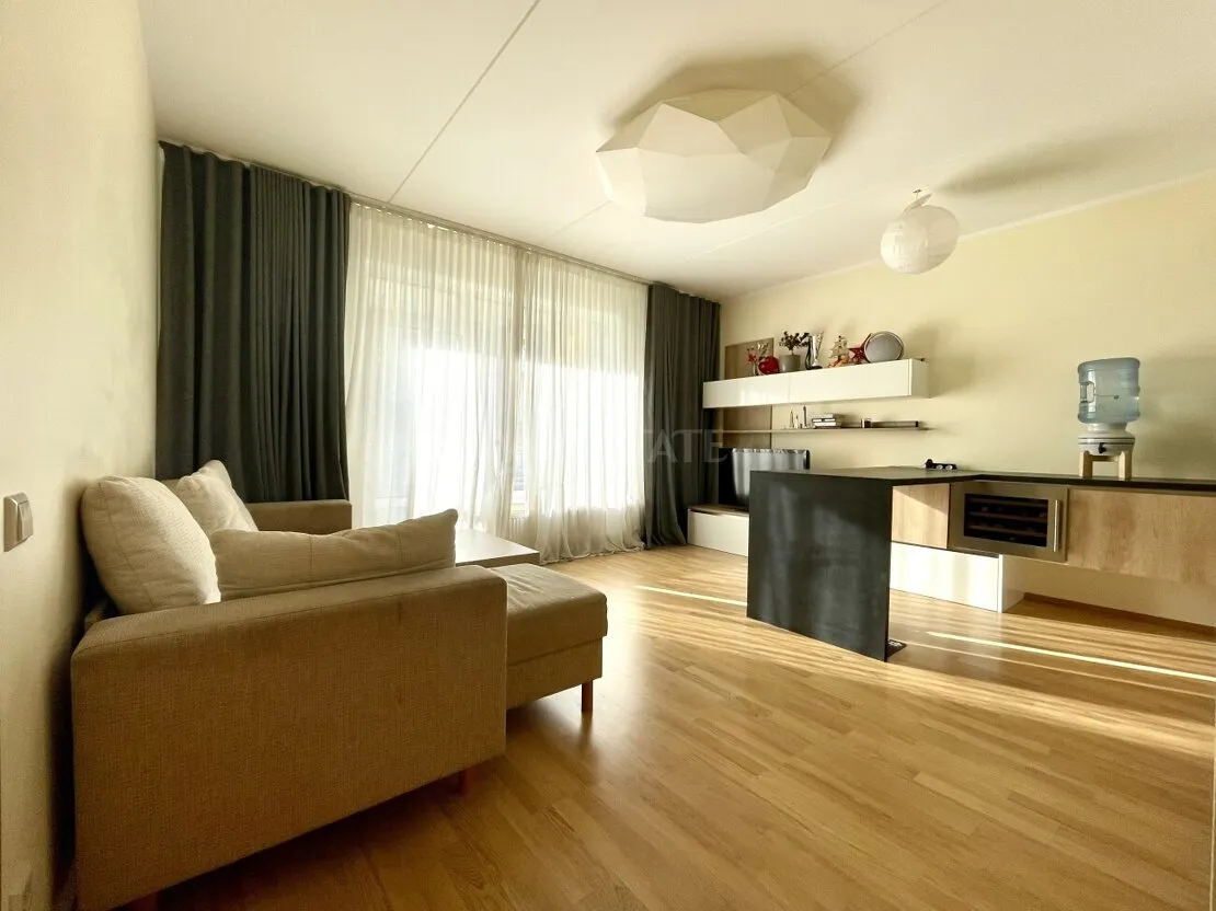 Rīga, Mežciems, Biķernieku iela 160/11