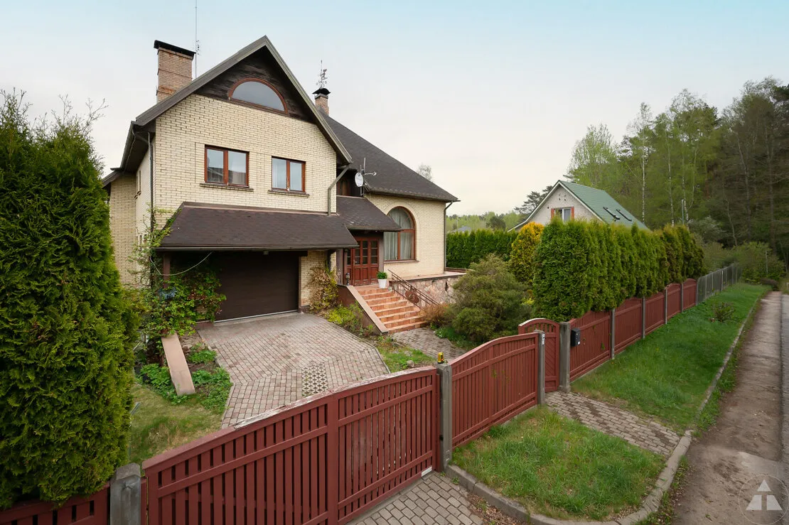 Mārupes nov., Piņķi, Ezermalas iela 24
