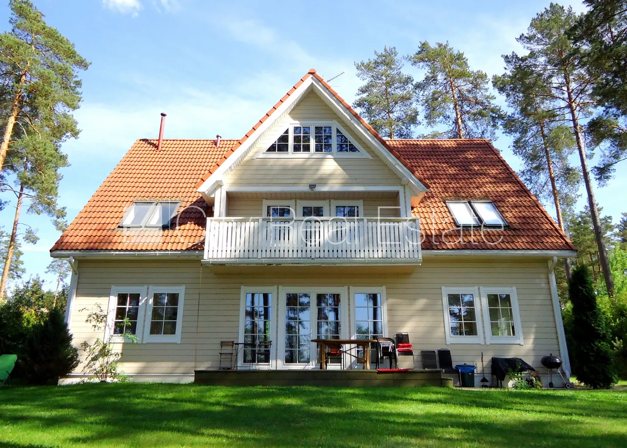 Garkalnes nov., Baltezers, Annas iela