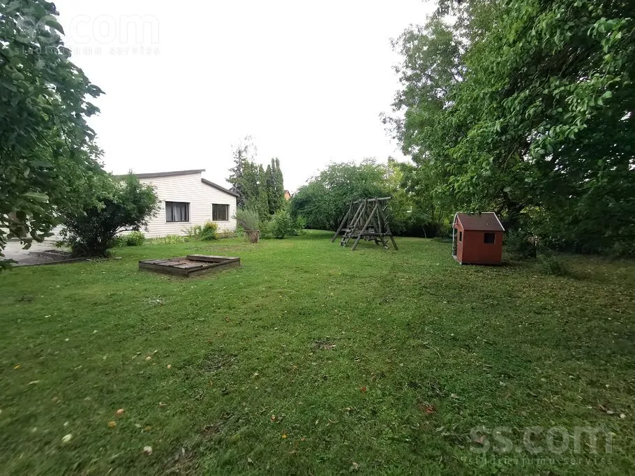 Draudzības 36, Bauska
