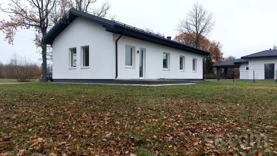 Rogu ceļš 2m, Jelgava