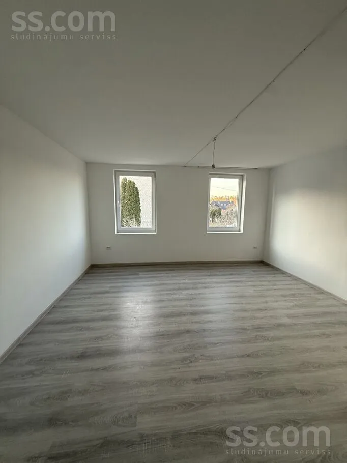 4 6, Valmiera