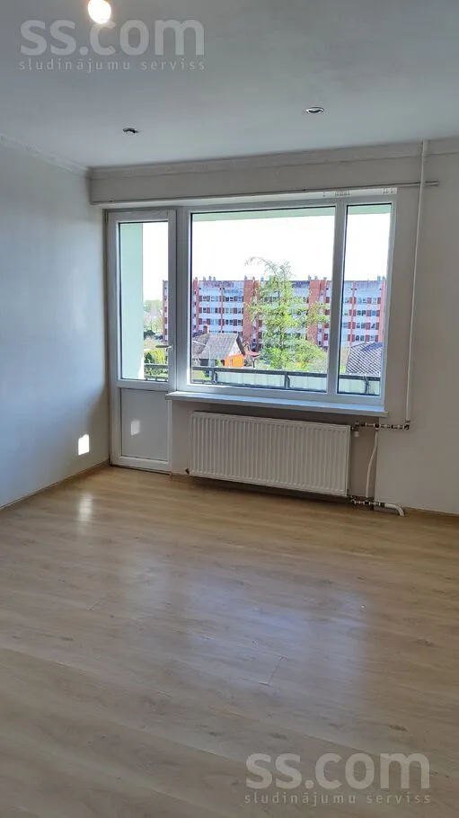 Skolas iela 5, Gulbene