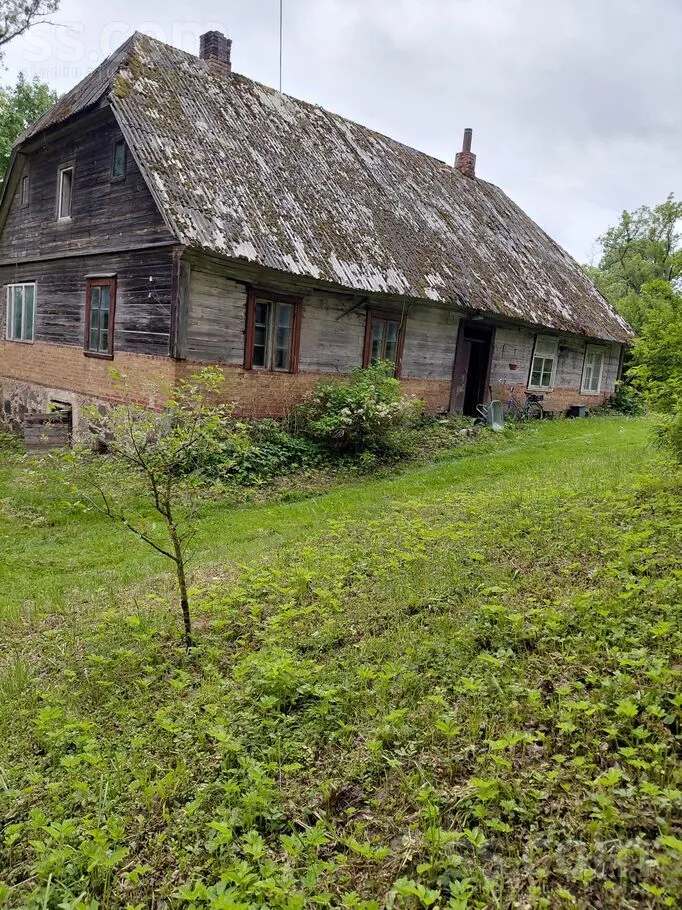 Lejaskastaņi, Valle, Valles pag.