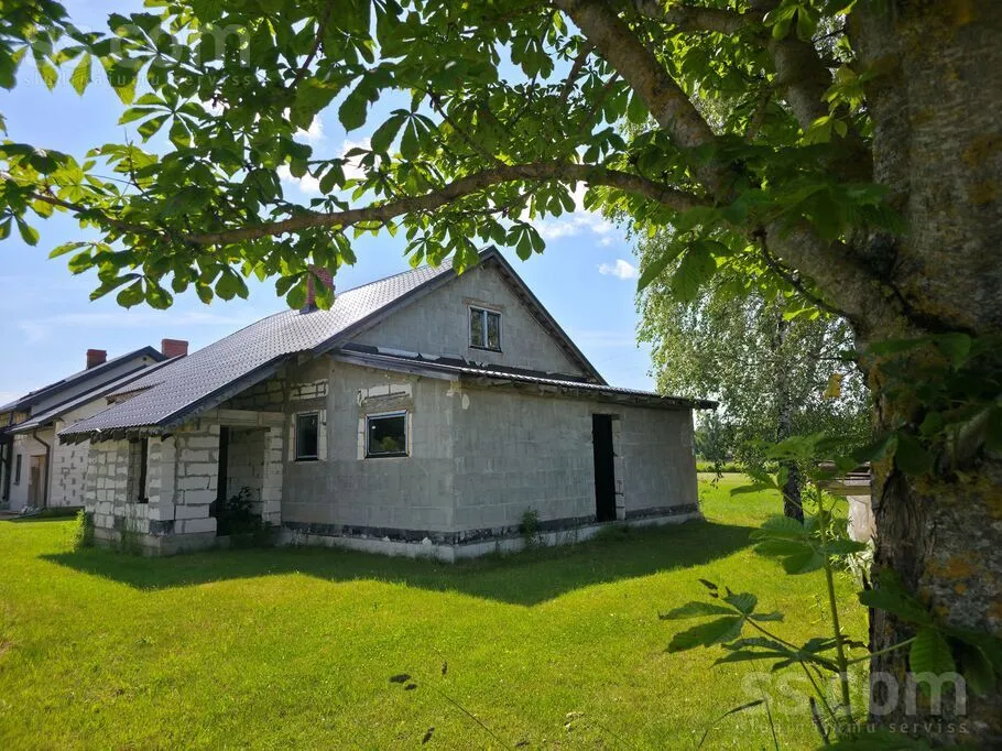 Vīksu iela 5, Lielvārde