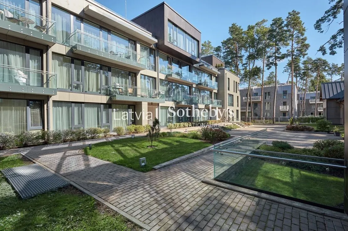Jūrmala, Bulduri, Muižas iela 11 K-1