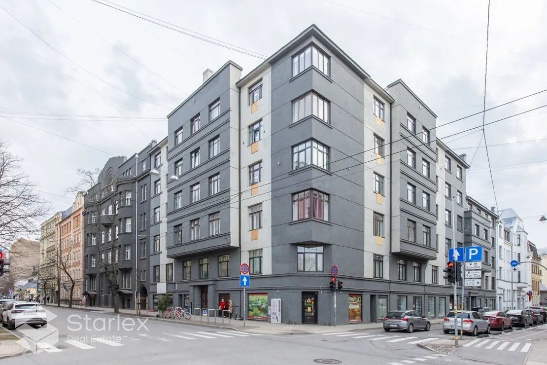 Rīga, Centrs, Skolas iela 30