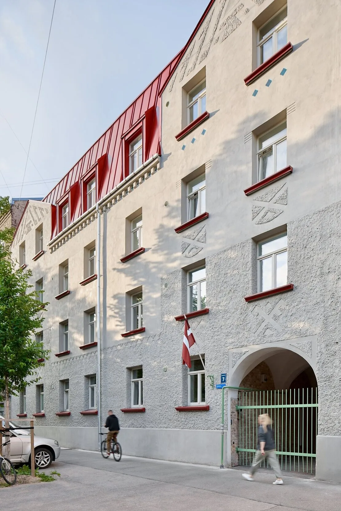 Rīga, Grīziņkalns, Alauksta iela 7
