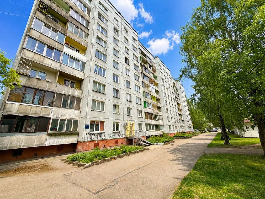 Rīga, Pļavnieki, Andreja Saharova iela 1