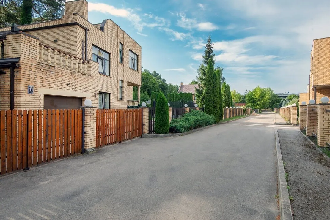 Rīga, Teika, Stāmerienas iela 11