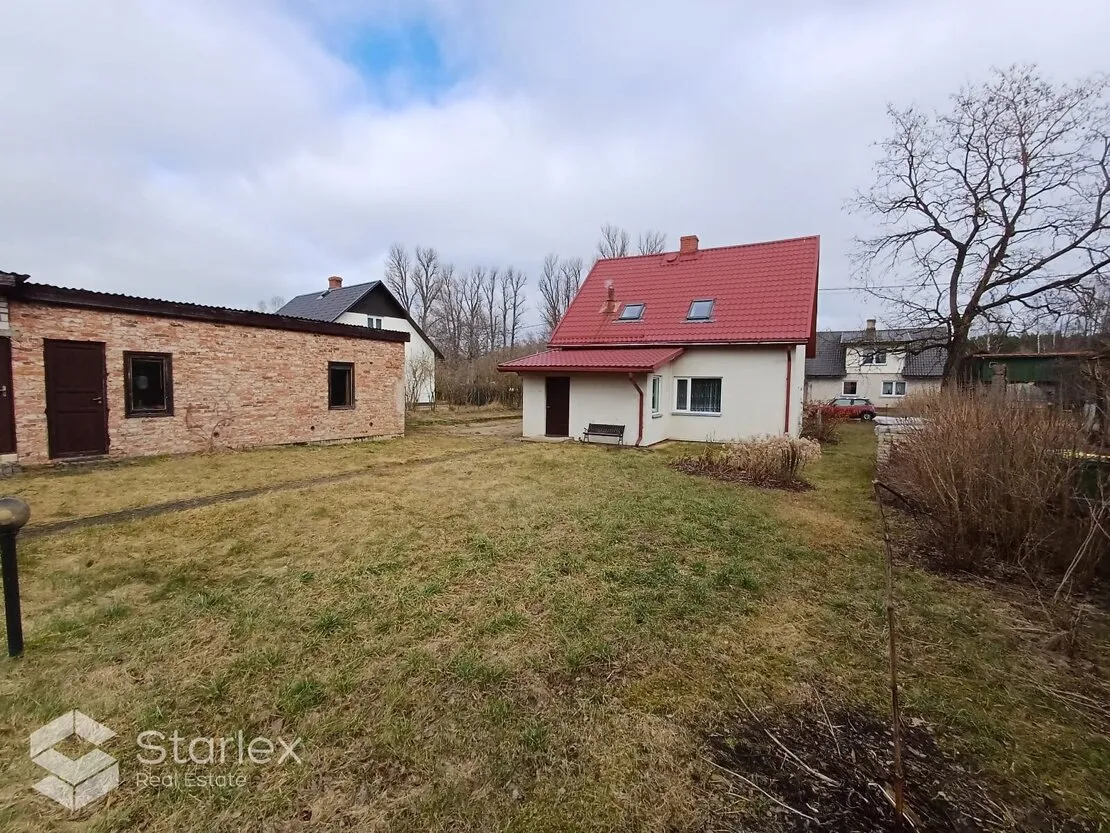 Valmiera, Kāpu iela 8