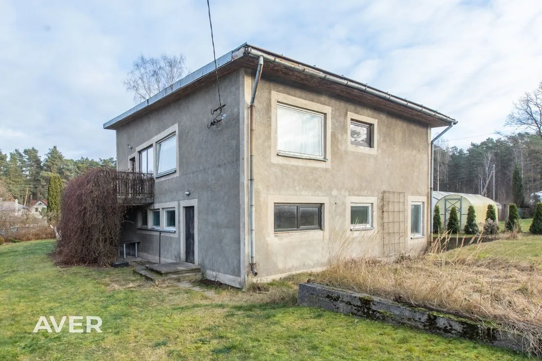 Ropažu nov., Baltezers, Dzilnas iela 1A