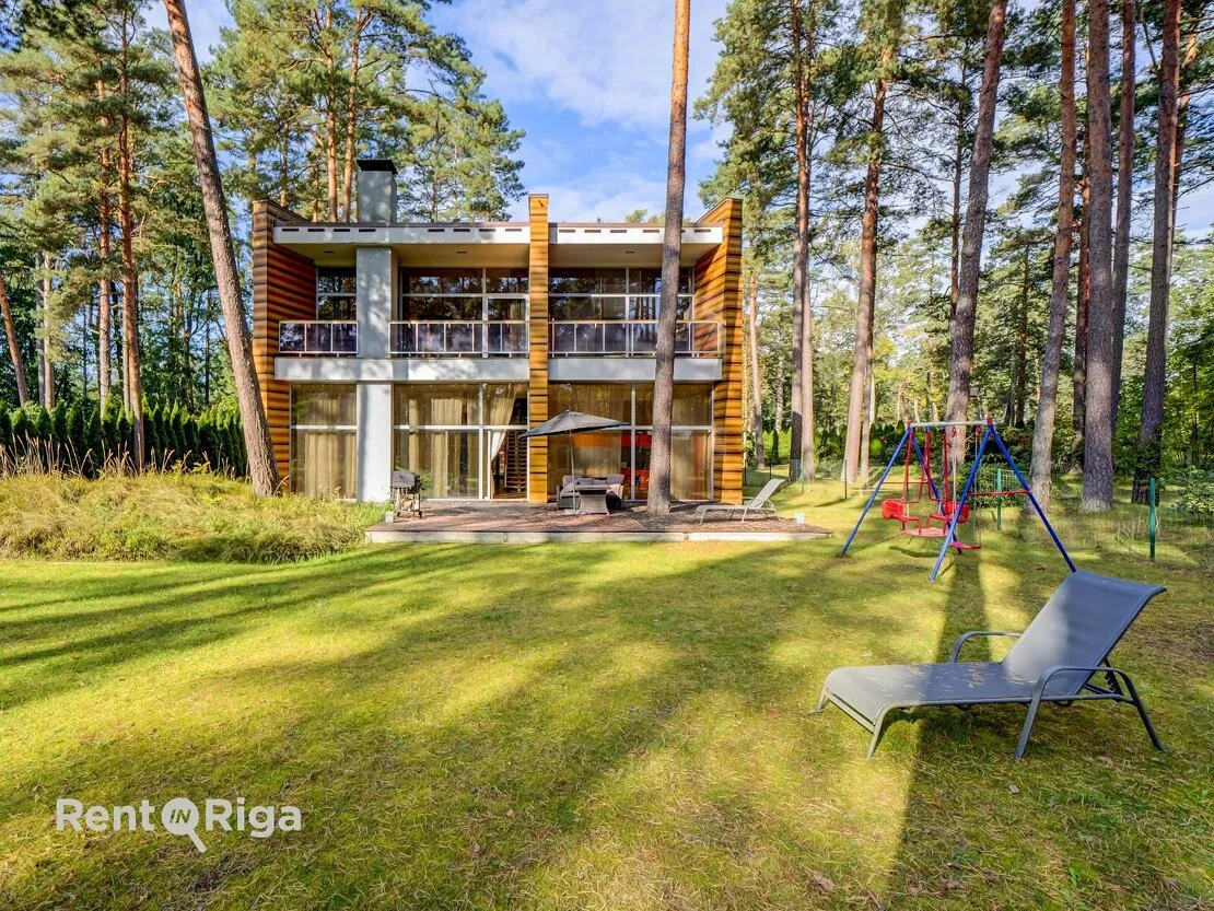 Rīga, Buļļi, Dzintara iela 18A