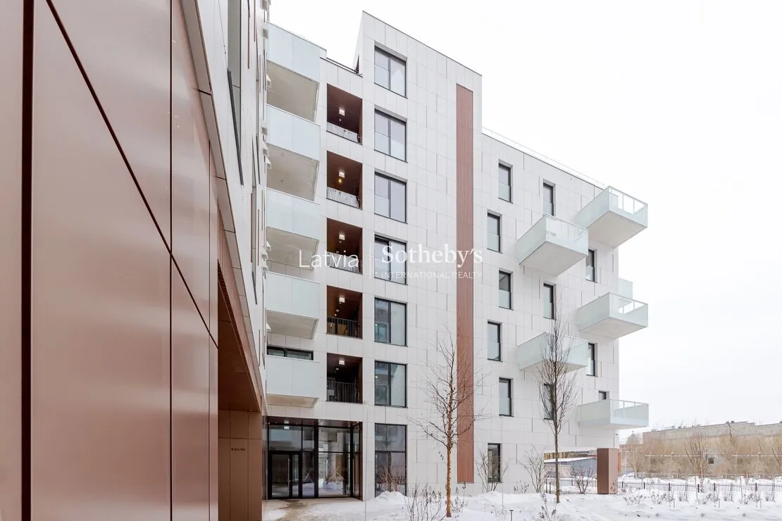 Rīga, Centrs, Hanzas iela 3B