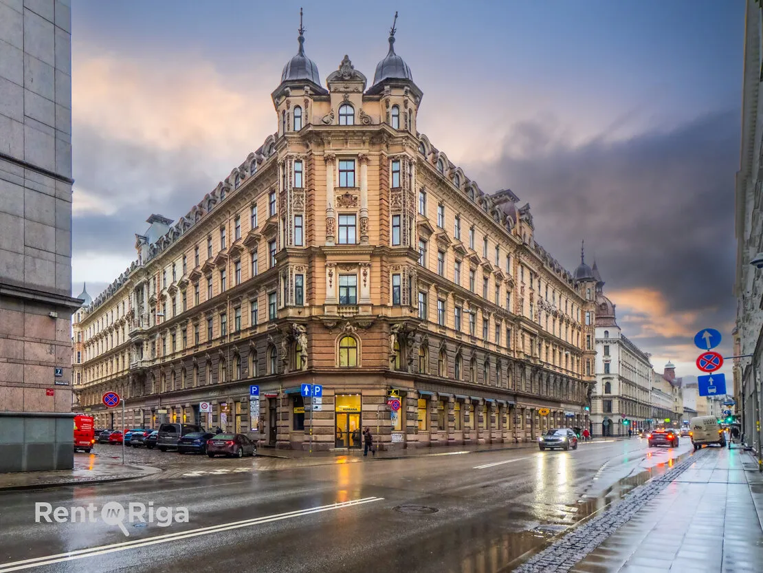 Rīga, Centrs, Alfrēda Kalniņa iela 2