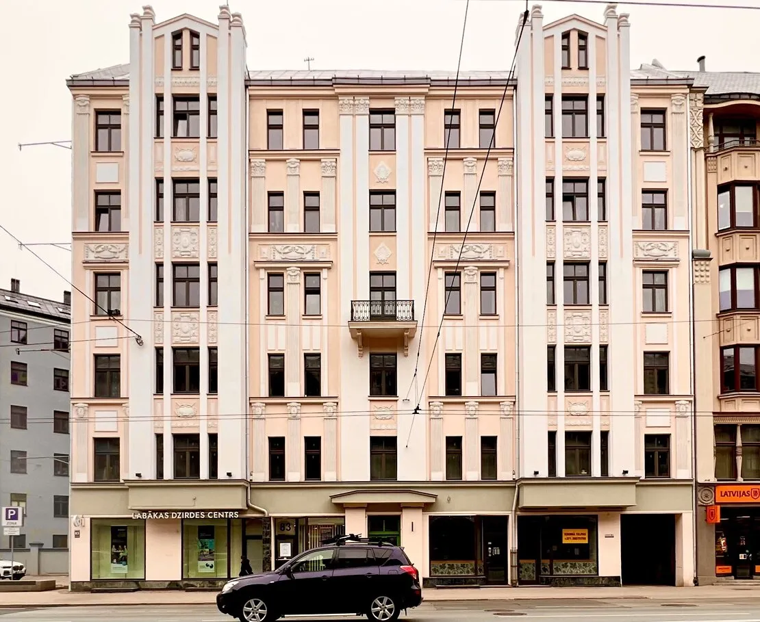 Rīga, Centrs, Brīvības iela 83