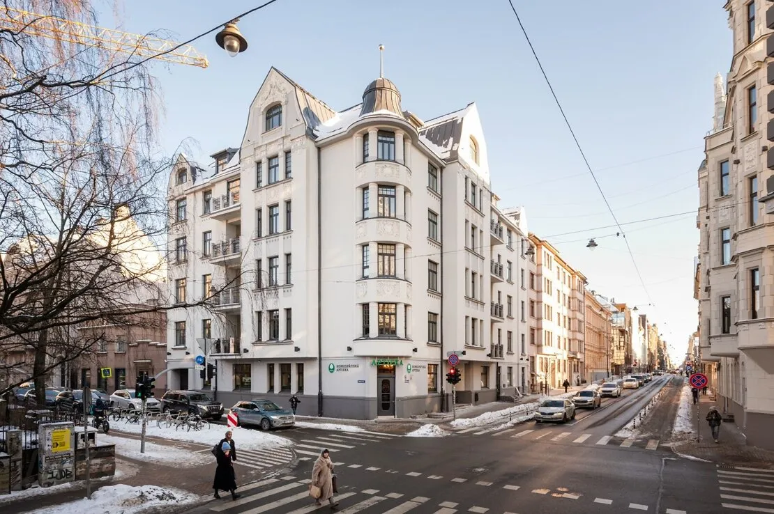 Rīga, Lāčplēša iela 7