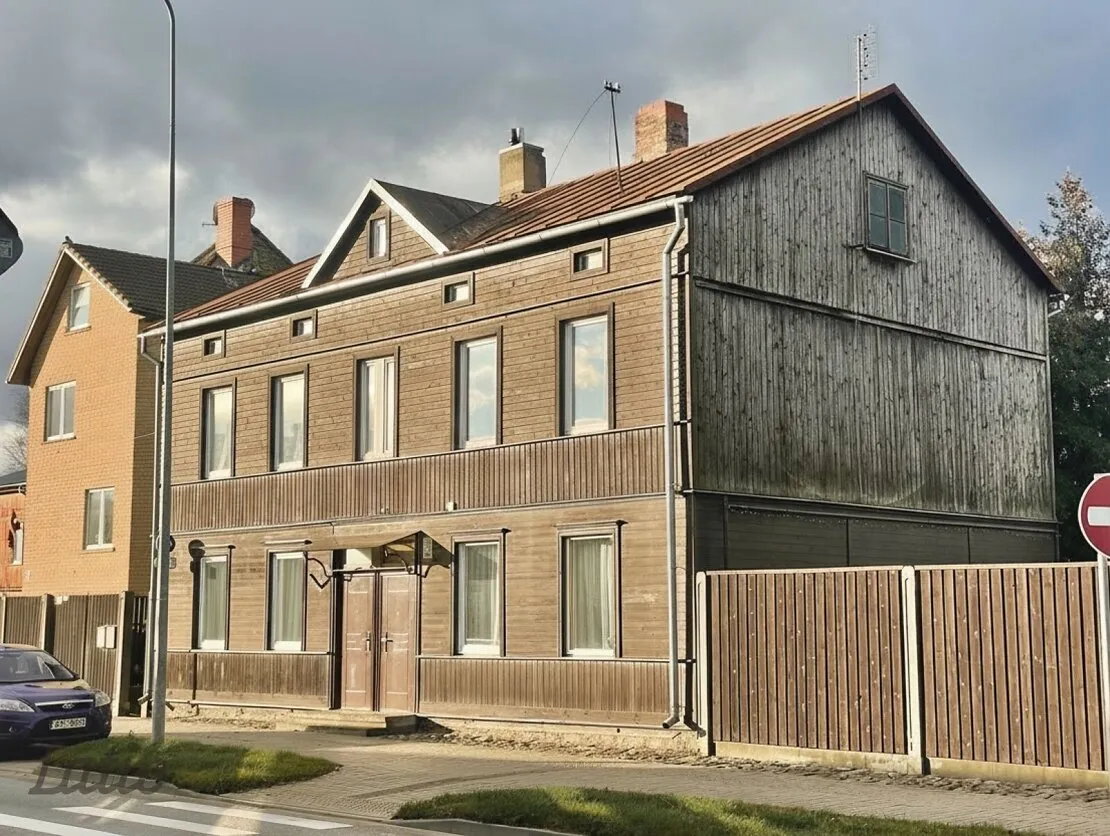 Liepāja, Zirņu iela 18