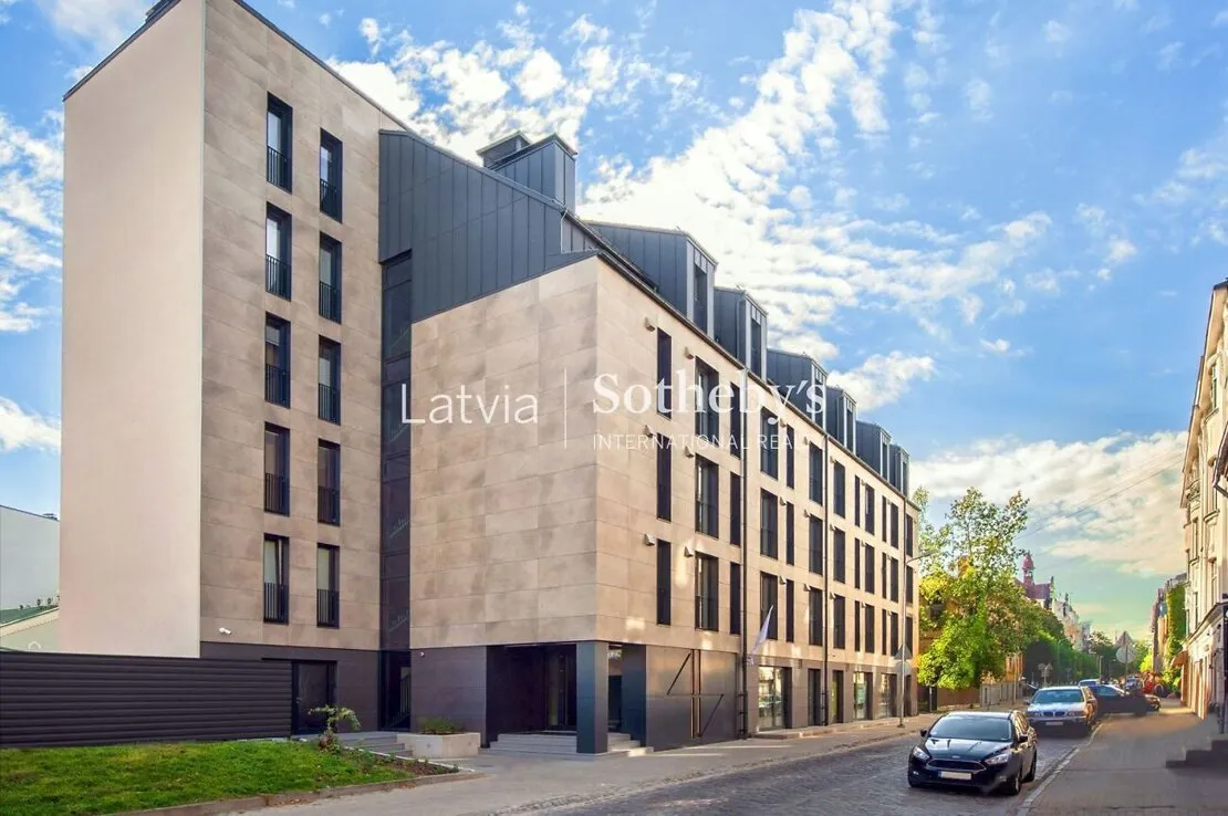 Rīga, Centrs, Strēlnieku iela 4b