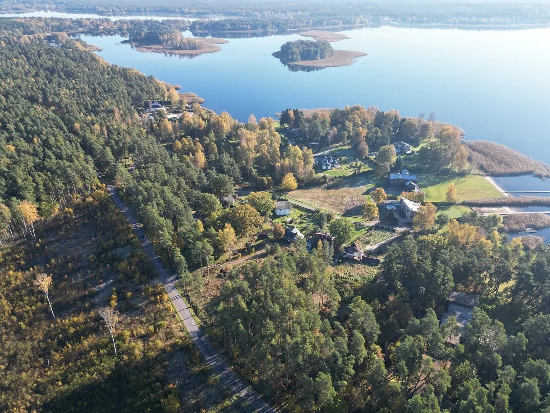 Ādažu nov., Baltezers, Baltezera iela