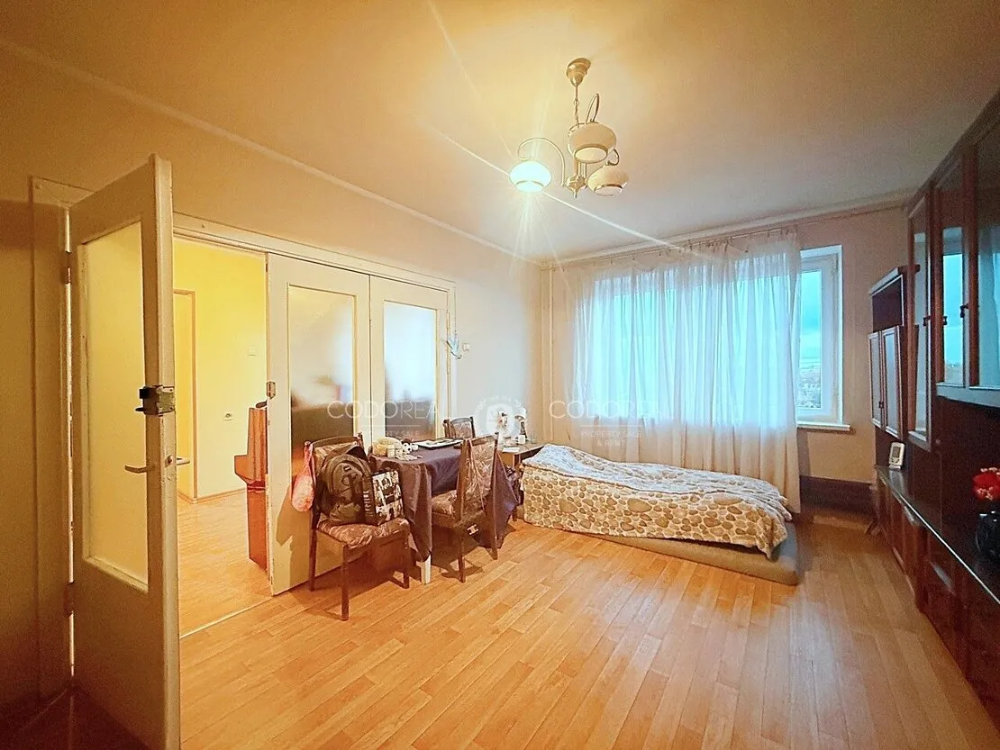 Rīga, Pļavnieki, Zebiekstes iela 3