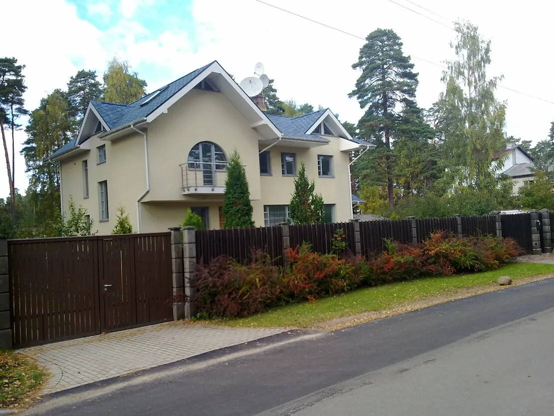 Saulkrasti, Saules iela