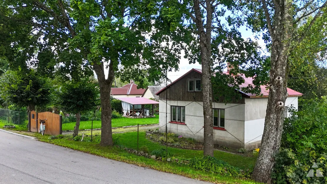 Durbe, Aizputes iela 9a