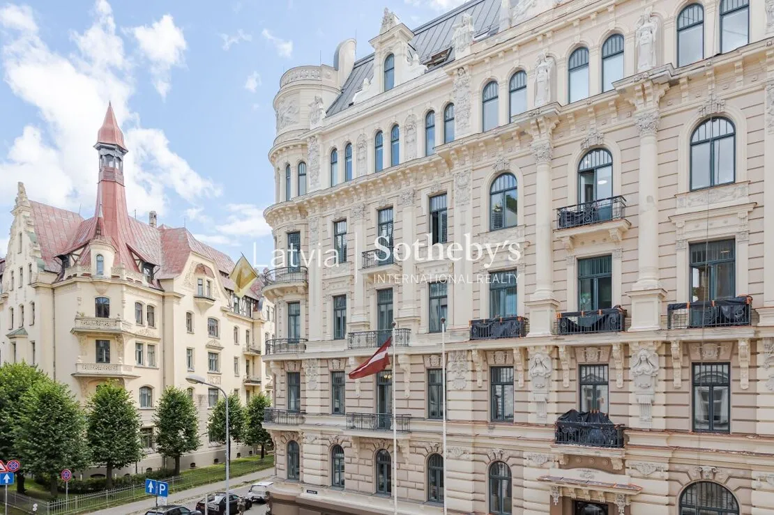 Rīga, Centrs, Strēlnieku iela 5