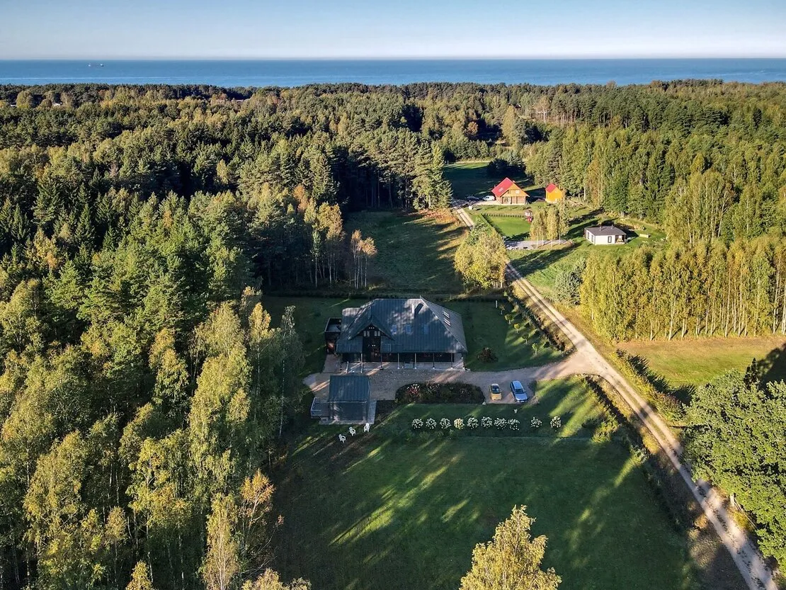 Saulkrastu nov., Zvejniekciems, Dzenīšu iela 19