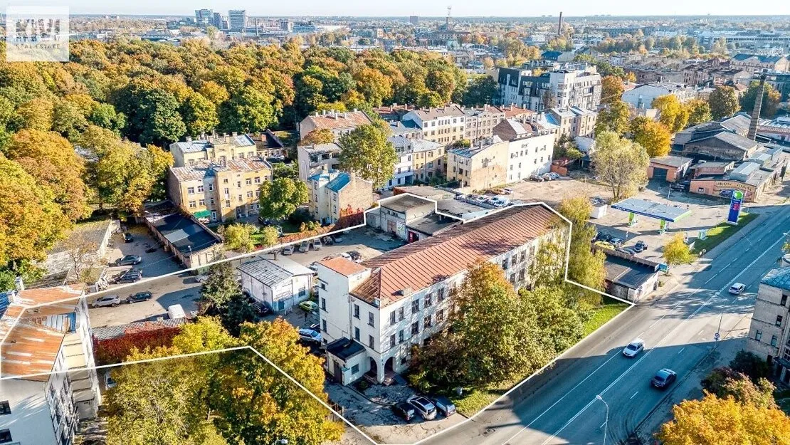 Rīga, Centrs, Senču iela 4
