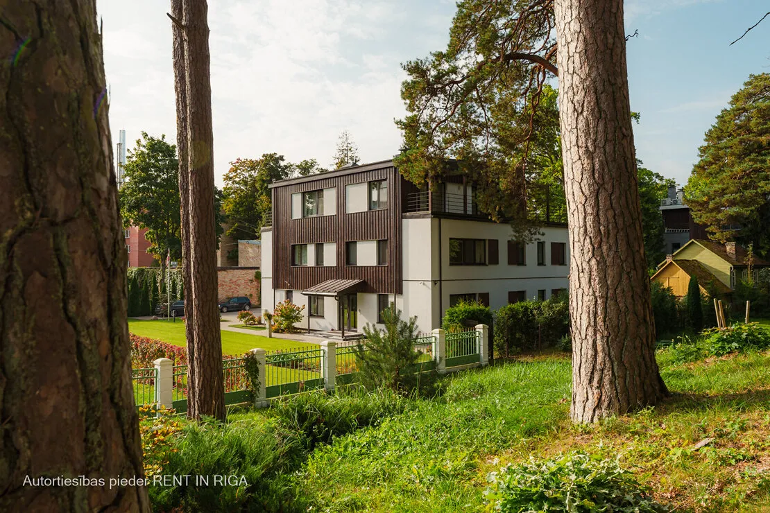Jūrmala, Jaundubulti, Līgatnes iela 3