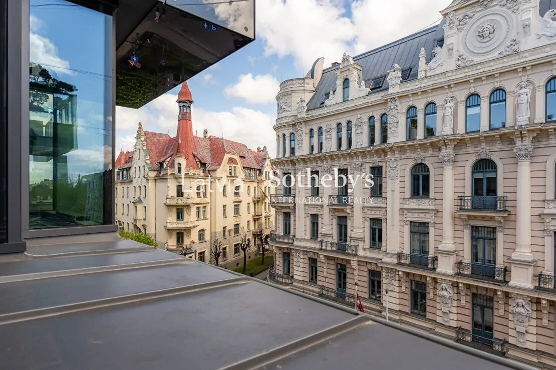 Rīga, Centrs, Strēlnieku iela 5