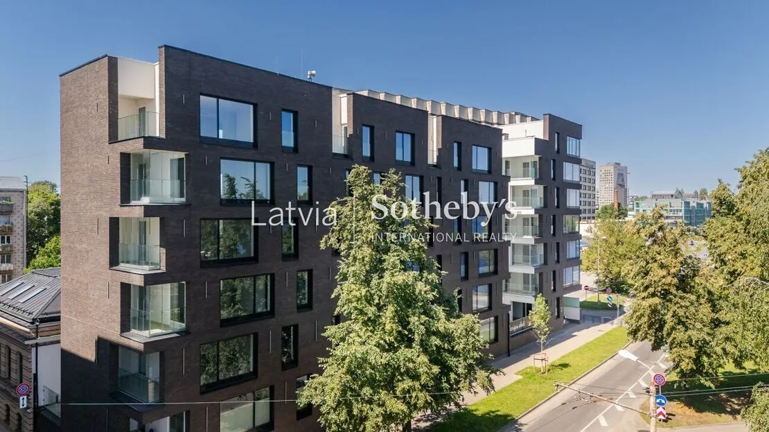 Rīga, Klīversala, Kuģu iela 15