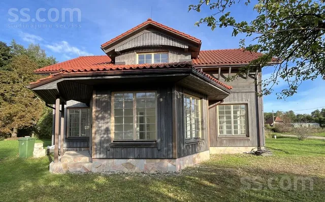 Saules iela 19, Tūja, Liepupes pag. — foto 2