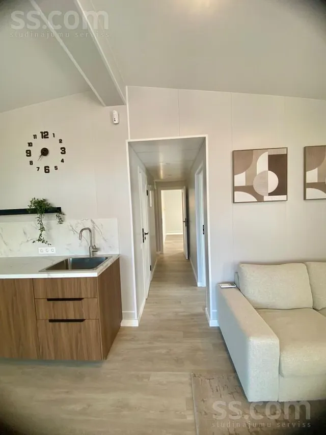 Rožu aleja 9, Kuldīga — foto 4
