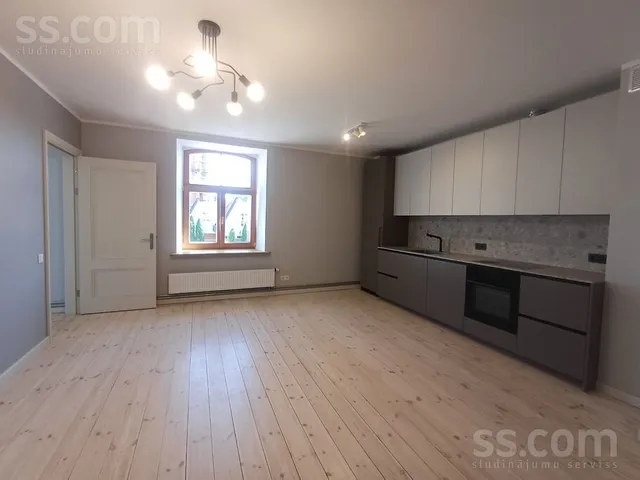 Raunas iela 15, Cēsis — foto 2