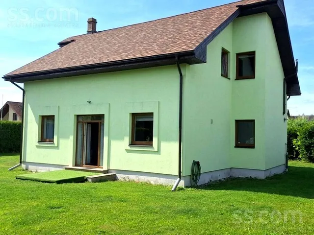 3. līnija 4D, Jelgava — foto 2