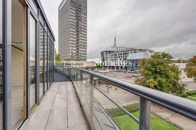 Rīga, Centrs, Citadeles iela 6 — foto 2
